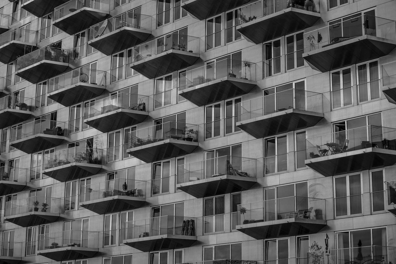 Sluishuis, an apartment building in Amsterdam